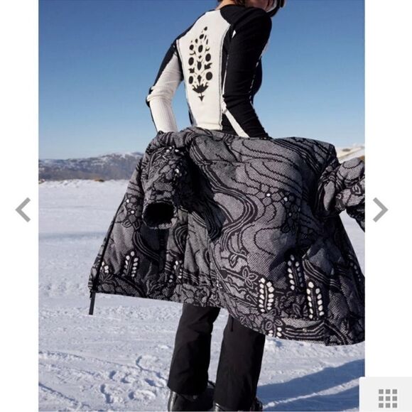 New FP Movement Bunny Slope Printed Puffer - Midnight Combo - Picture 6 of 9